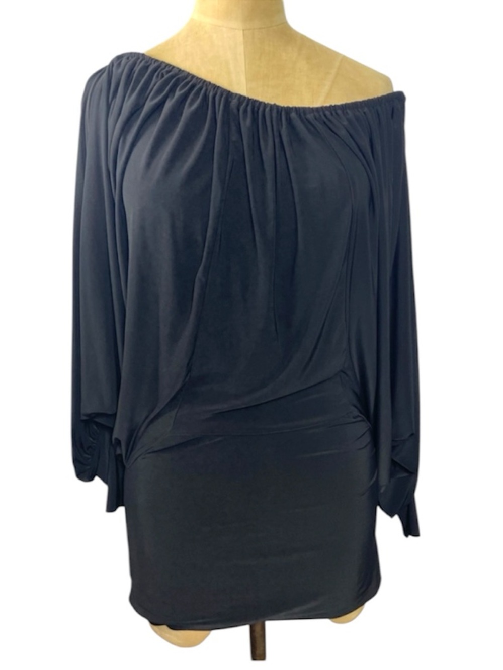 American One Mini Dress Elegant Black Off-Shoulder Med Y2K Club Dolman Bodycon
